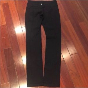 LULULEMON black leggings